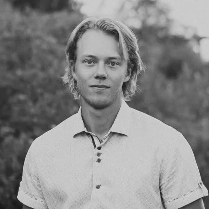 Dillan Ross, the person you'll meet on your discovery call